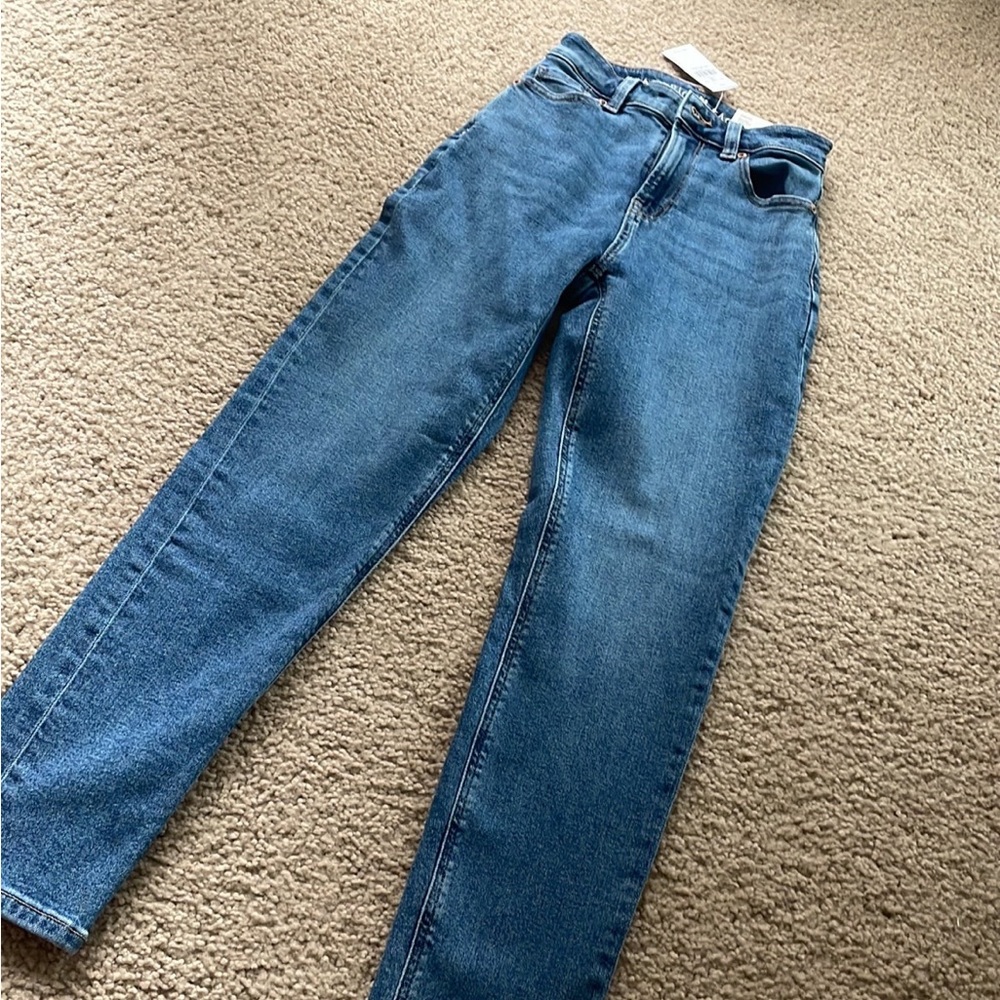 AE mom jeans 000